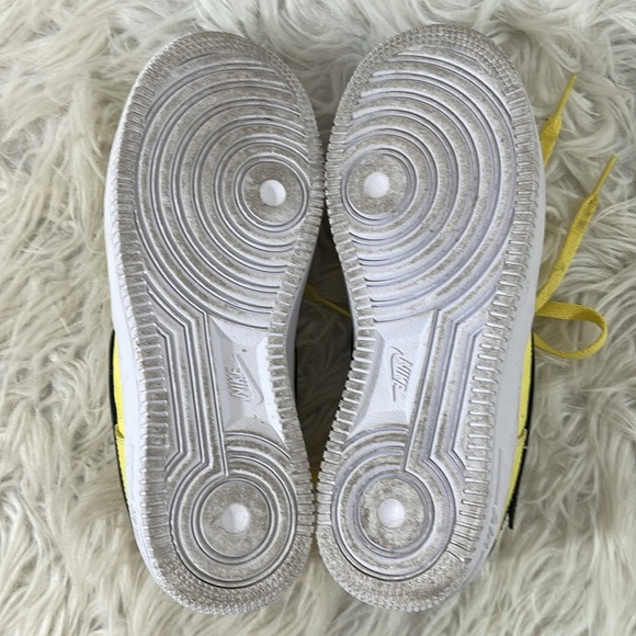 NIKE Air Force 1 Low Shoes Yellow Purse Removable Swoosh‎ Black Size 4.5Y Youth - Picture 13 of 14